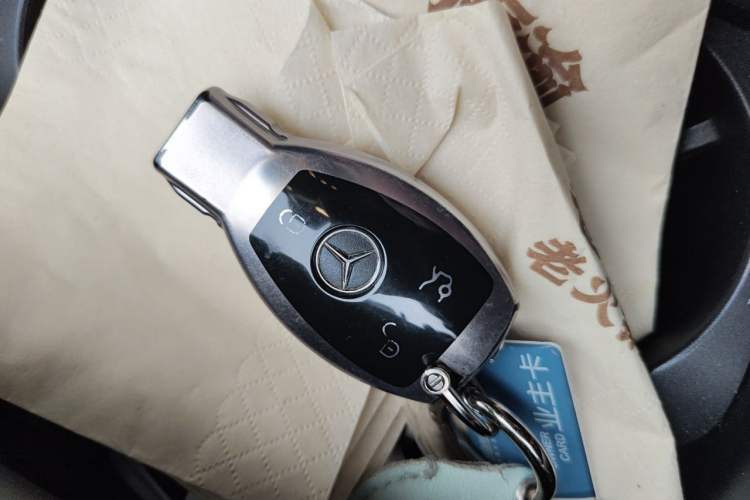 Used Mercedes-Benz C-Class 2015 Restyled C 180 L Sport Edition Vehicle Key