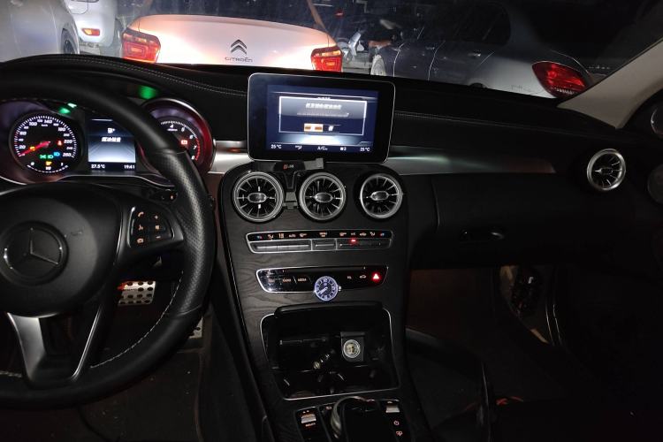 Used Mercedes-Benz C-Class 2015 C 300 L Sport Edition Audio And AC Panel