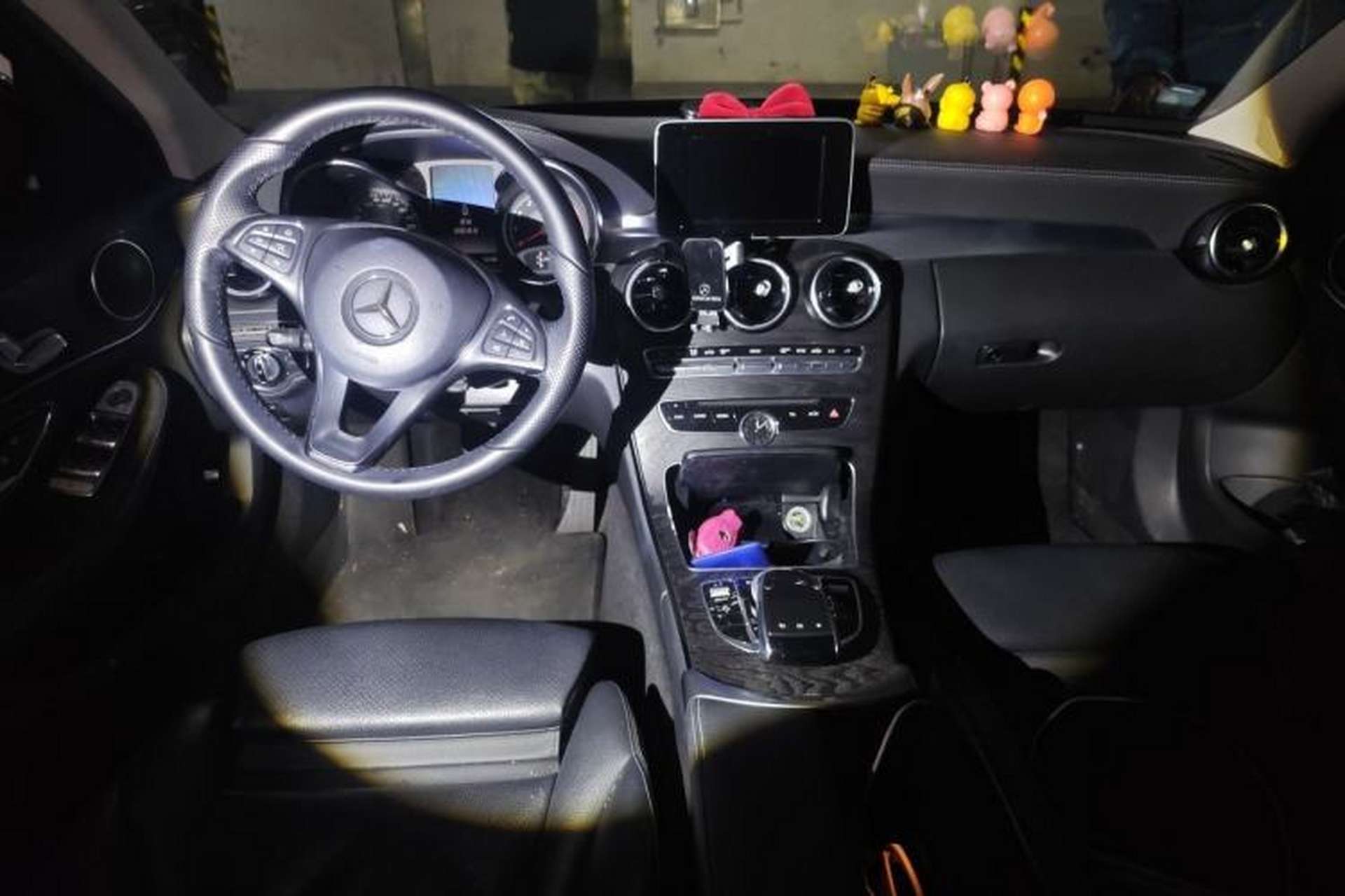 Used Mercedes-Benz C-Class 2015 C 180 L Sport Edition Center Console