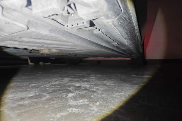 Used Mercedes-Benz C-Class 2015 C 180 L Sport Edition Chassis Front Left