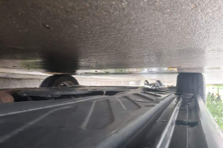 Used Mercedes-Benz C-Class 2015 C 180 L Chassis Front Left