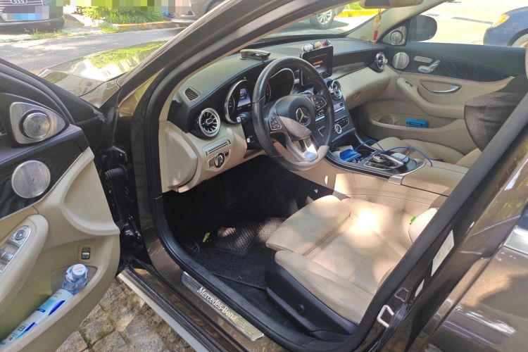 Used Mercedes-Benz C-Class 2015 Revised C 200 L Sport Edition Driver Seat