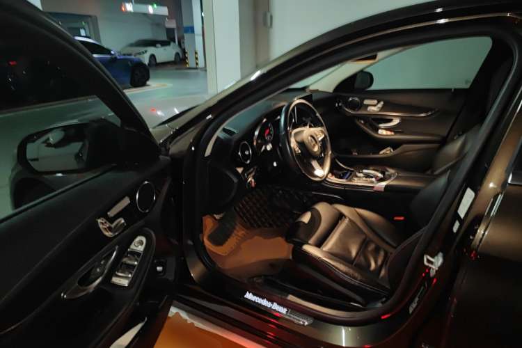 Used Mercedes-Benz C-Class 2015 C 200 L Sport Edition Driver Seat