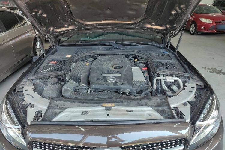 Used Mercedes-Benz C-Class 2015 C 200 L Sport Edition Engine Bay