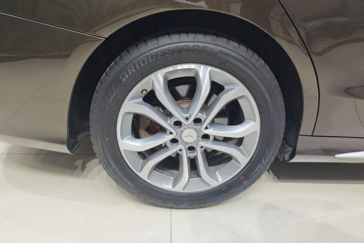 Used Mercedes-Benz C-Class 2015 Revised C 200 L Sport Edition Exterior 3