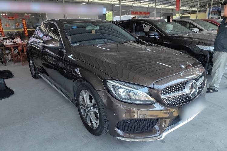 Used Mercedes-Benz C-Class 2015 C 200 L Sport Edition Front Right 45 Deg