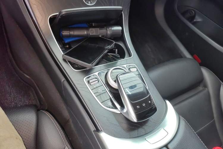 Used Mercedes-Benz C-Class 2015 C 200 L Sport Edition Gear Lever