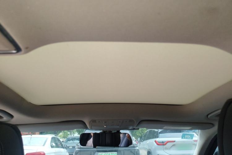 Used Mercedes-Benz C-Class 2015 Revised C 200 L Sport Edition Headliner