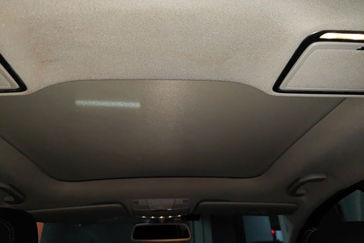 Used Mercedes-Benz C-Class 2015 C 200 L Sport Edition Headliner