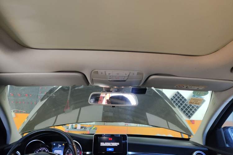 Used Mercedes-Benz C-Class 2015 C 200 L Headliner