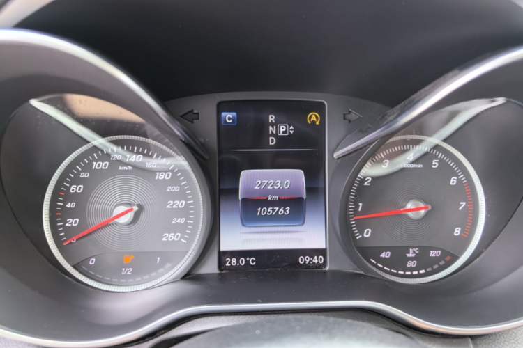 Used Mercedes-Benz C-Class 2015 C 200 L Instrument Cluster