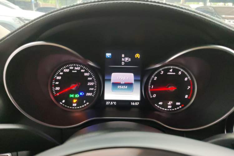 Used Mercedes-Benz C-Class 2015 C 200 L Instrument Cluster