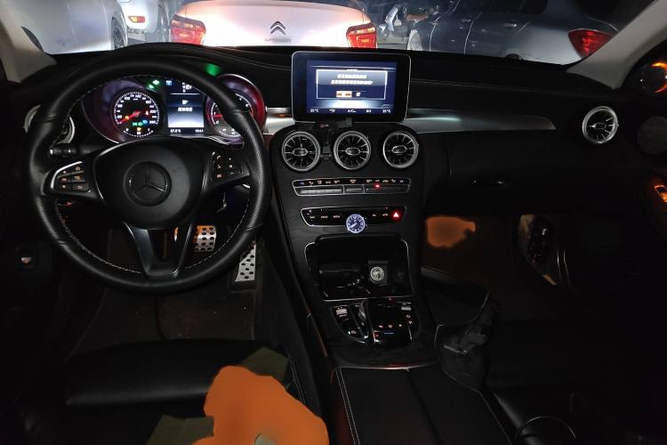 Used Mercedes-Benz C-Class 2015 C 300 L Sport Edition Interior 2
