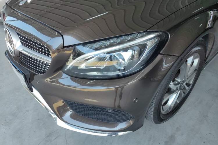 Used Mercedes-Benz C-Class 2015 C 200 L Sport Edition Left Front Headlight