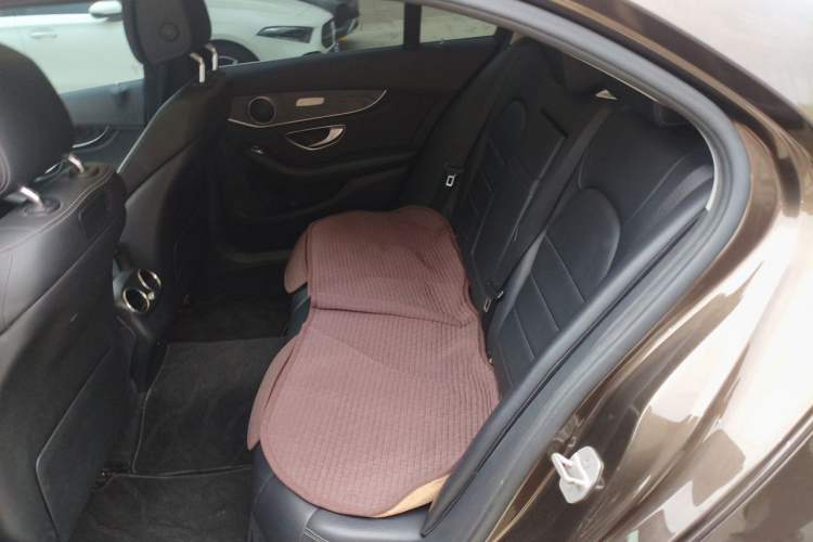 Used Mercedes-Benz C-Class 2015 Revised C 200 L Sport Edition Left Rear Seat