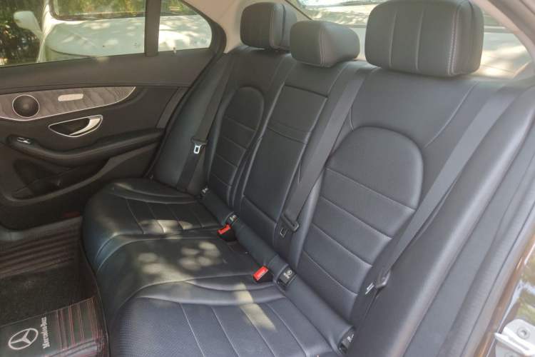 Used Mercedes-Benz C-Class 2015 Revised C 200 L Sport Edition Left Rear Seat
