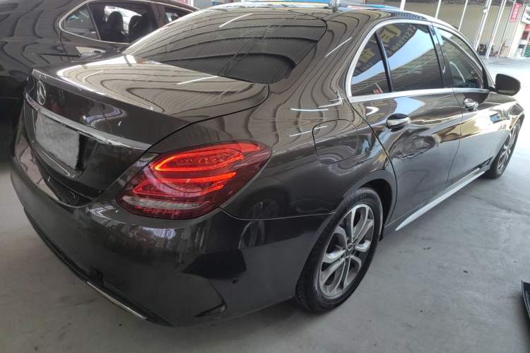Used Mercedes-Benz C-Class 2015 C 200 L Sport Edition Rear Right 45 Deg