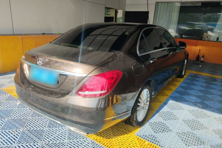 Used Mercedes-Benz C-Class 2015 C 200 L Rear Right 45 Deg