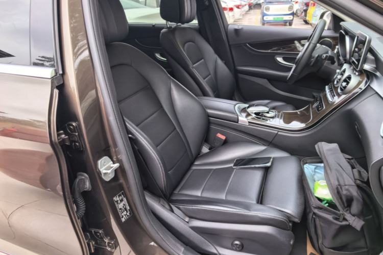 Used Mercedes-Benz C-Class 2015 C 200 L Right Front Seat