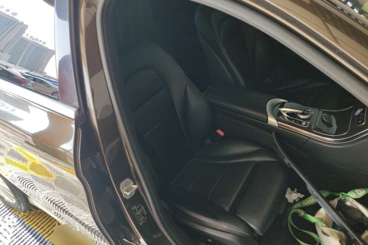 Used Mercedes-Benz C-Class 2015 C 200 L Right Front Seat