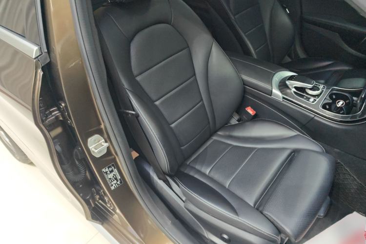 Used Mercedes-Benz C-Class 2015 Revised C 200 L Sport Edition Right Front Seat