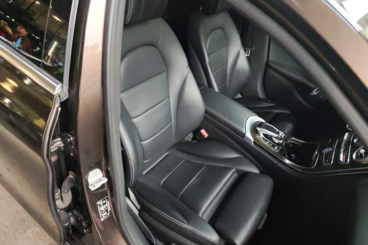 Used Mercedes-Benz C-Class 2015 C 200 L Right Front Seat