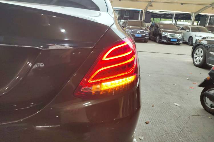 Used Mercedes-Benz C-Class 2015 C 200 L Right Rear Taillight