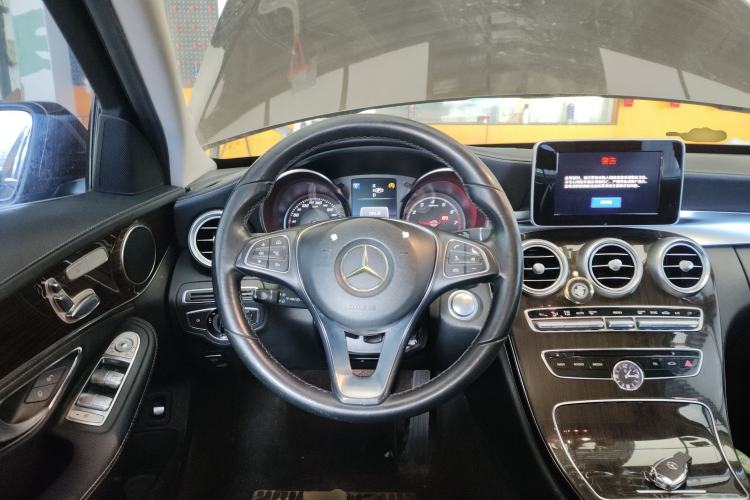Used Mercedes-Benz C-Class 2015 C 200 L Steering Wheel