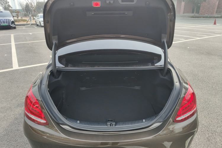 Used Mercedes-Benz C-Class 2015 Revised C 200 L Sport Edition Trunk