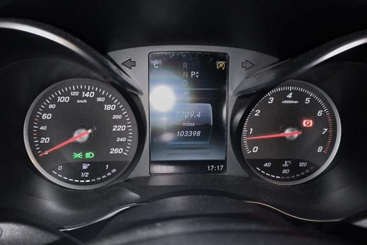 Used Mercedes-Benz C-Class 2015 Facelift C 180 L Instrument Cluster