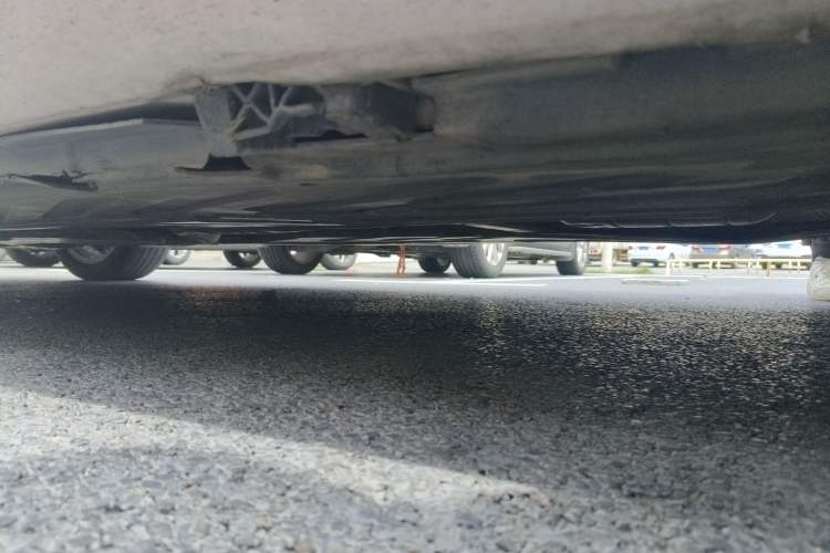 Used Mercedes-Benz C-Class 2015 C 200 L Sport Edition Chassis Rear Left
