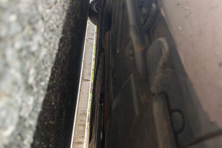 Used Mercedes-Benz C-Class 2015 Facelift C 180 L Chassis Front Right