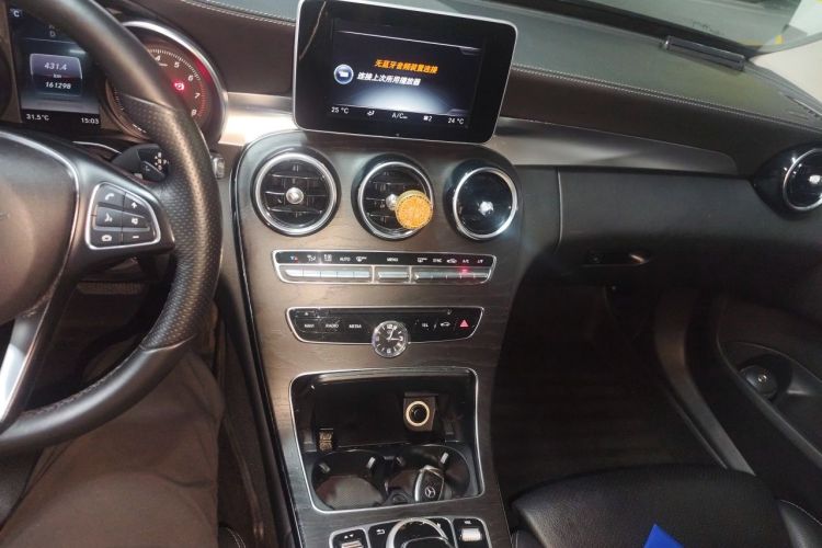 Used Mercedes-Benz C-Class 2015 C 200 L Sport Edition Audio And AC Panel