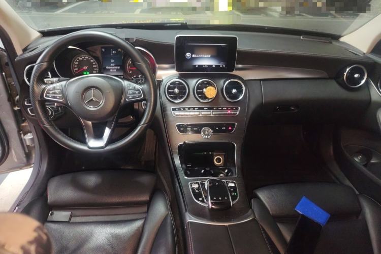 Used Mercedes-Benz C-Class 2015 C 200 L Sport Edition Center Console
