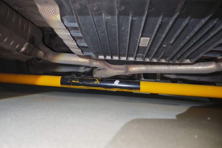 Used Mercedes-Benz C-Class 2015 C 200 station wagon Chassis Rear