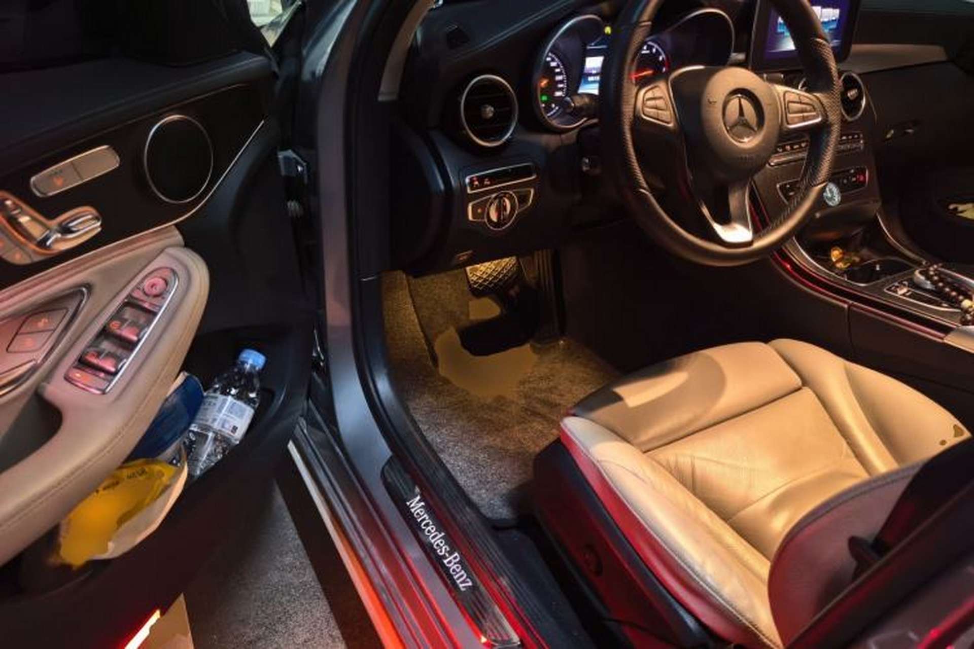 Used Mercedes-Benz C-Class 2015 C 260 L Sport Edition Driver Seat