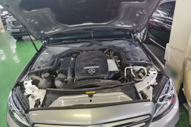 Used Mercedes-Benz C-Class 2015 Revised C 200 L Sport Edition Engine Bay