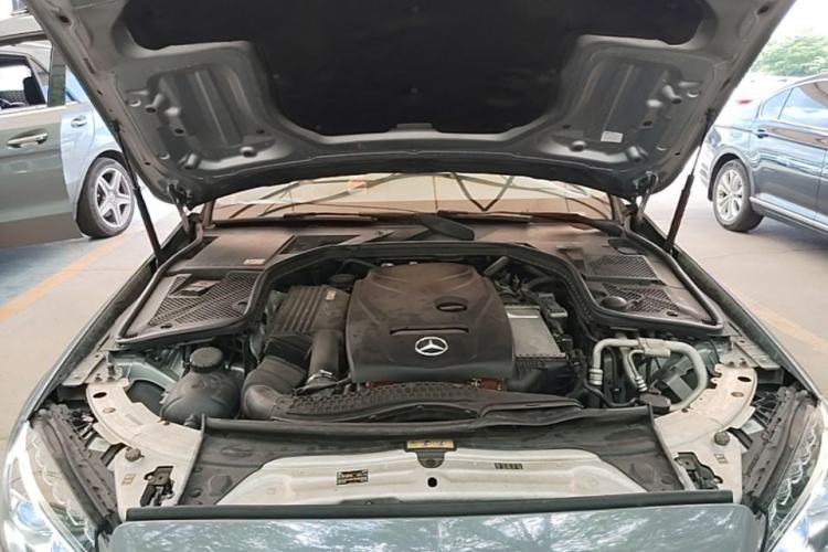 Used Mercedes-Benz C-Class 2015 C 300 L Sport Edition Engine Bay