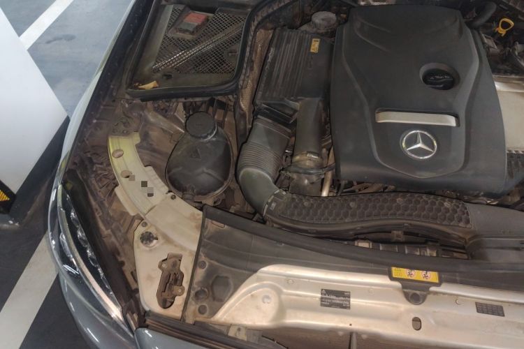 Used Mercedes-Benz C-Class 2015 C 200 L Sport Edition Engine Bay Right