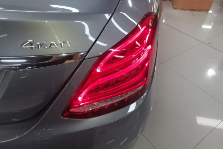 Used Mercedes-Benz C-Class 2015 C 200 Sport Edition 4MATIC Exterior 3