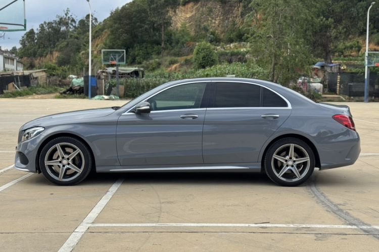 Used Mercedes-Benz C-Class 2015 C 300 L Sport Edition Exterior 4