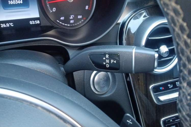 Used Mercedes-Benz C-Class 2015 C 200 L Sport Edition Gear Lever