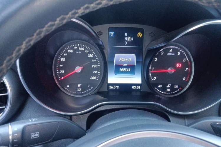 Used Mercedes-Benz C-Class 2015 C 200 L Sport Edition Instrument Cluster