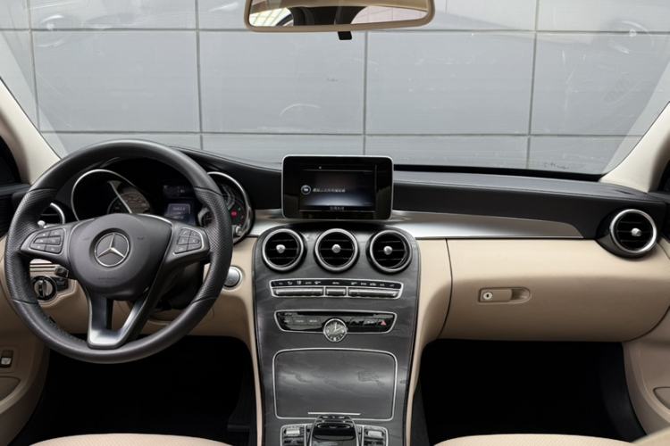 Used Mercedes-Benz C-Class 2015 Revised C 200 L Sport Edition Interior 1