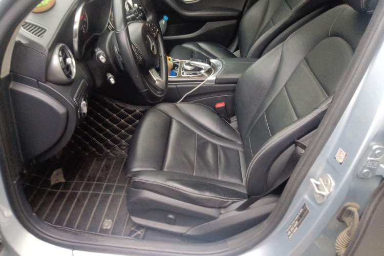 Used Mercedes-Benz C-Class 2015 C 200 L Sport Edition Left Front Seat