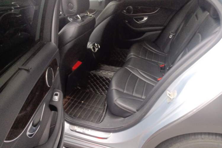 Used Mercedes-Benz C-Class 2015 C 200 L Sport Edition Left Rear Seat