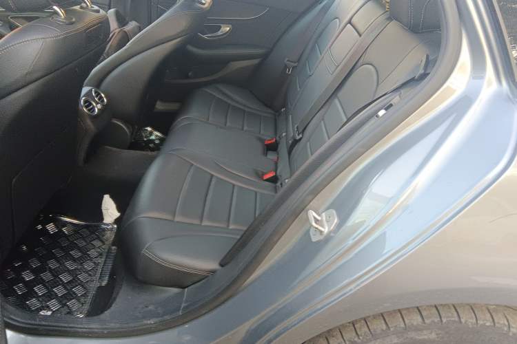 Used Mercedes-Benz C-Class 2015 C 200 station wagon Left Rear Seat