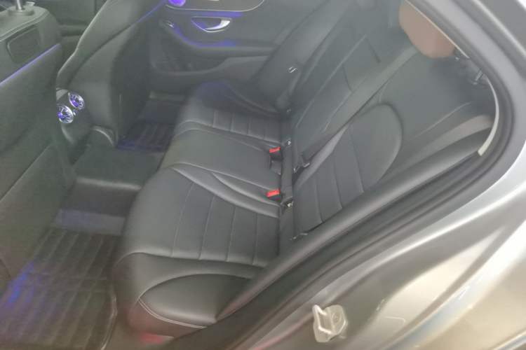 Used Mercedes-Benz C-Class 2015 Revised C 200 L Sport Edition Left Rear Seat