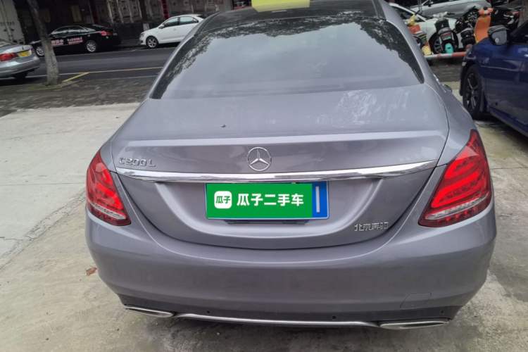 Used Mercedes-Benz C-Class 2015 Facelift C 200 L Rear
