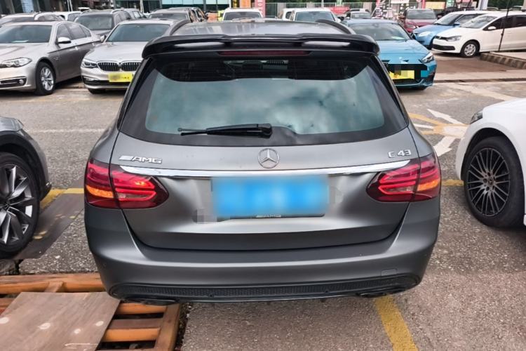 Used Mercedes-Benz C-Class 2015 C 200 station wagon Rear